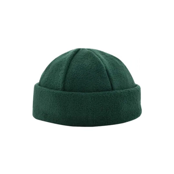 Groene fleece mutsen borduren, fleece mutsen laten borduren, geborduurde fleece mutsen, fleece mutsen borduren met logo