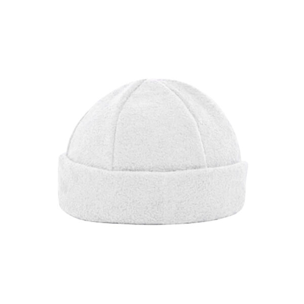 Witte fleece mutsen borduren, fleece mutsen laten borduren, geborduurde fleece mutsen, fleece mutsen borduren met logo